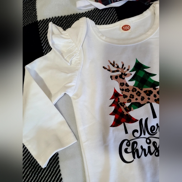 📢📢📢Free With Any Purchase📢📢📢Holidays outfit 🎄🎅 - Picture 4 of 7